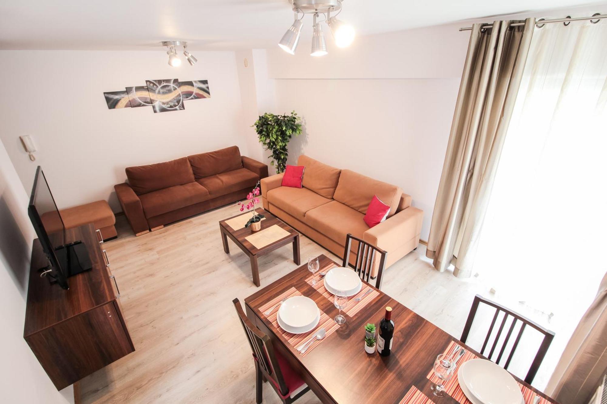 Aparthotel City Center Apartments Krynica Zdroj Luaran gambar