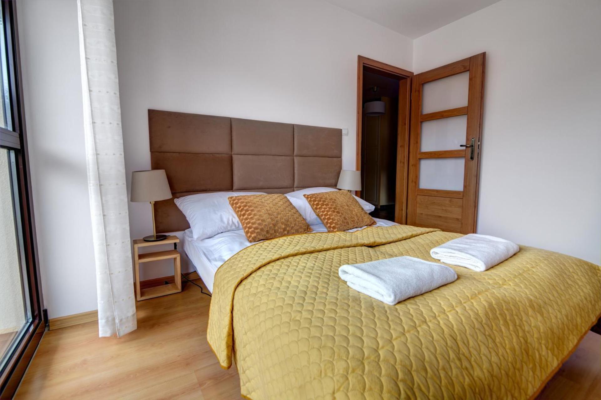 Aparthotel City Center Apartments Krynica Zdroj Luaran gambar