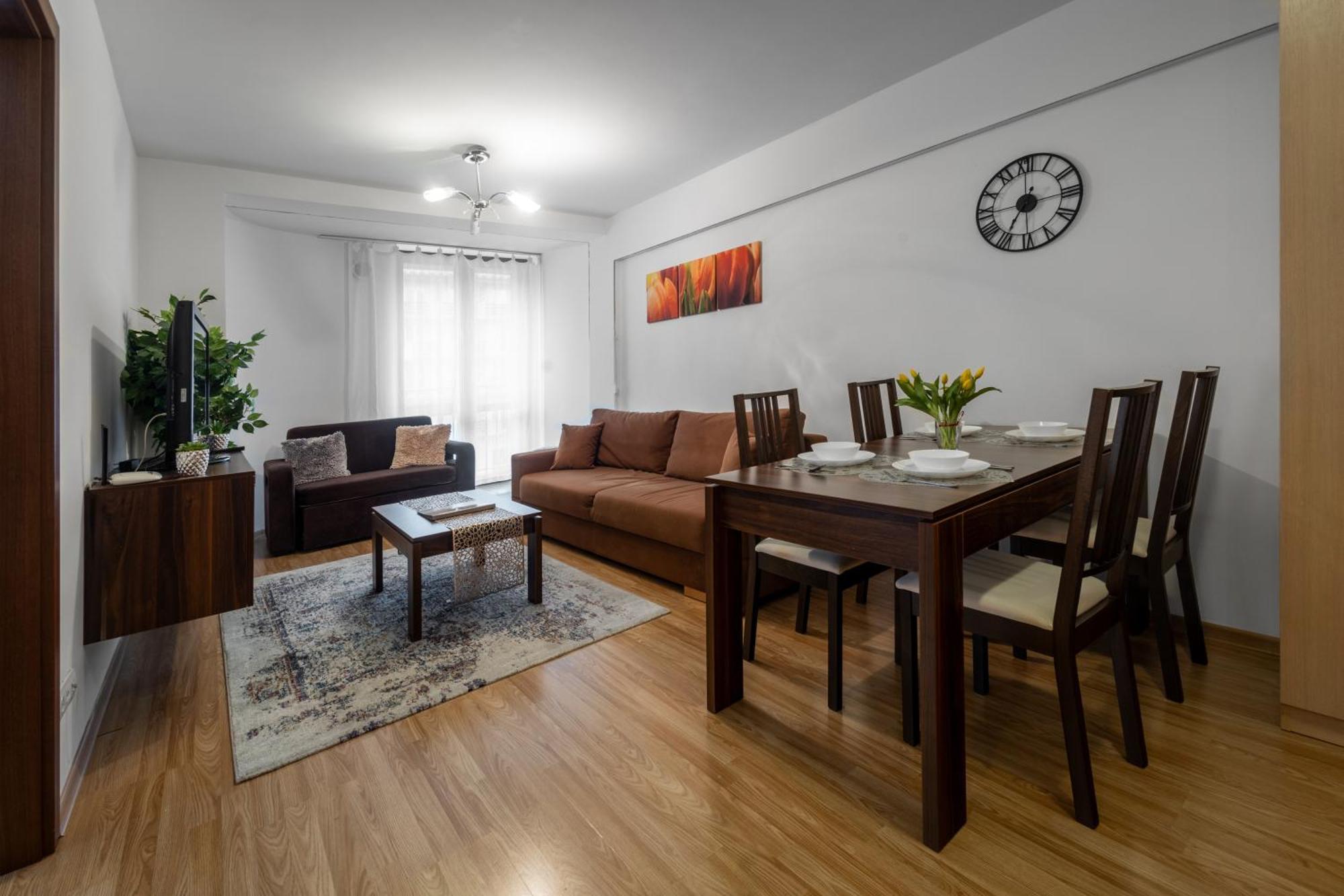 Aparthotel City Center Apartments Krynica Zdroj Luaran gambar