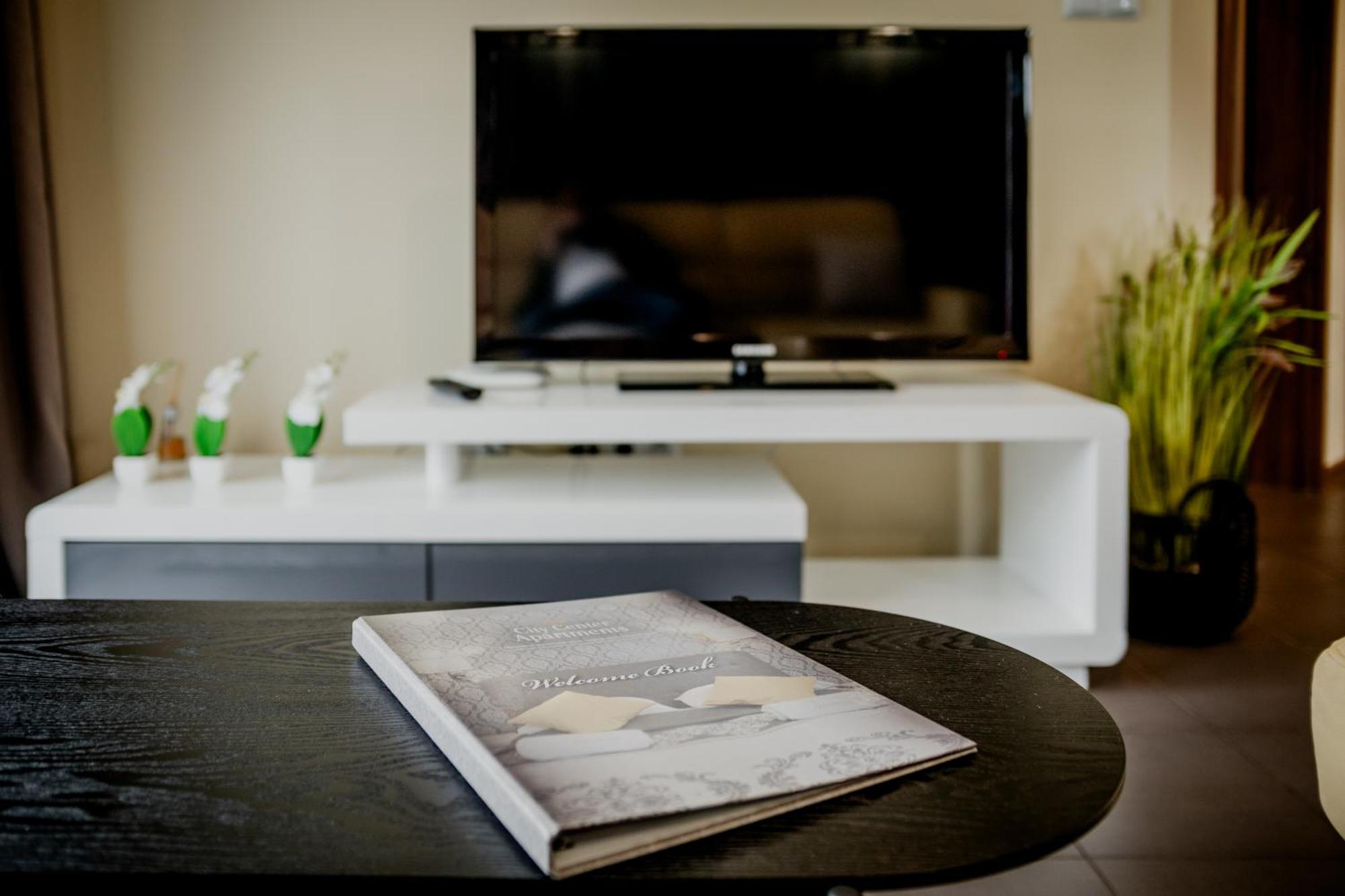 Aparthotel City Center Apartments Krynica Zdroj Luaran gambar